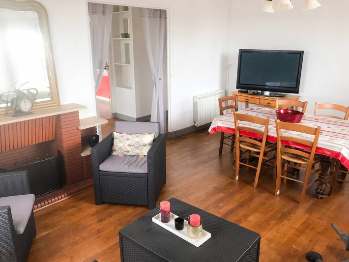 Appartement de vacances pour 6 personnes, avec balcon/terrasse et terrasse en Corrèze - 4
