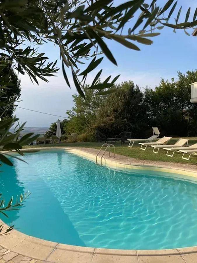 Ferienhaus für 11 Personen, mit Terrasse und Garten sowie Pool