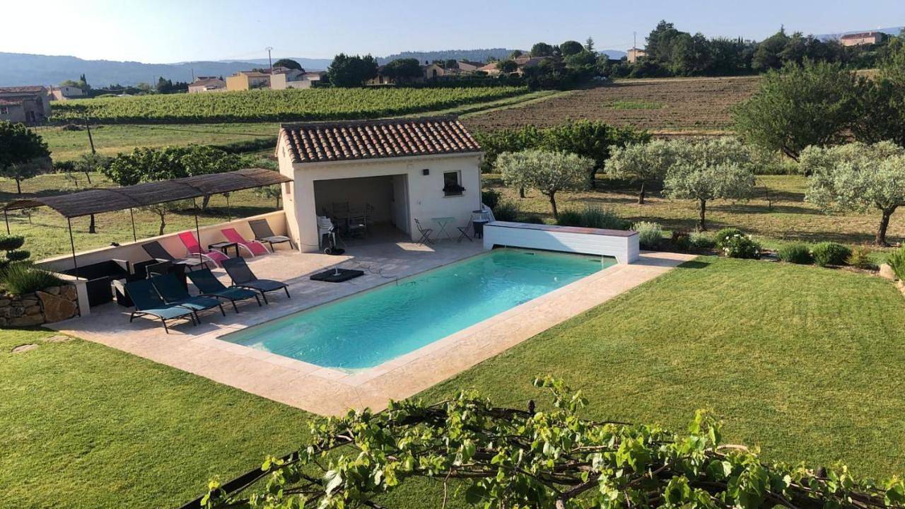 Double Room with Garden View in Mazan, Parc naturel régional du Mont-Ventoux