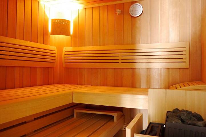 Ferienwohnung für 2 Personen, mit Balkon und Garten sowie Sauna in Bullay - 4