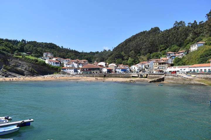 Hôtel pour 2 personnes, avec Balcon ainsi que Terrasse et Vue dans Tazones