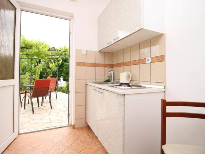 Ferienwohnung für 2 Personen, mit Terrasse in Novi Vinodolski