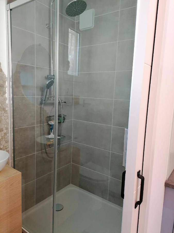 Double Room with Terrace in Bouzigues, Côte méditerranéenne (France)