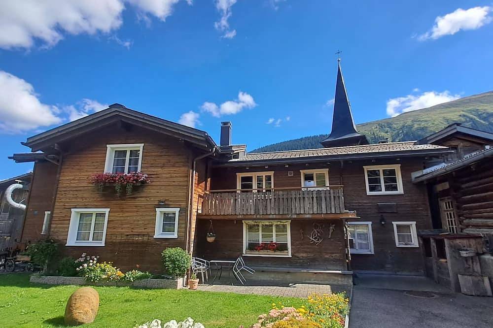 Ganze Wohnung, Biala Casa Pintga Streiff, (Rueras). in Sedrun, Tujetsch