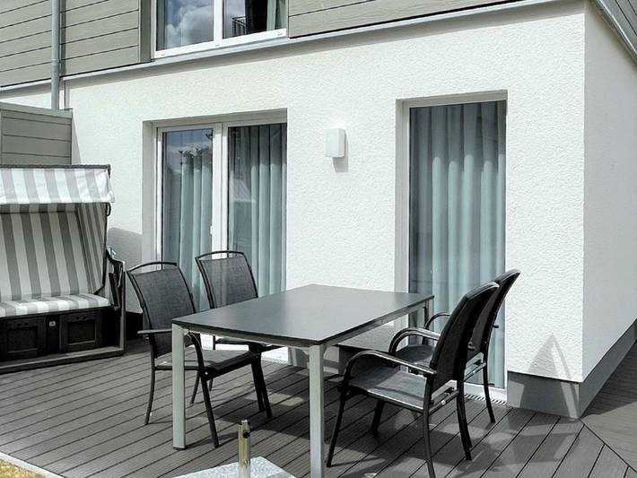 Ferienhaus mit Meerblick für 6 Personen, mit Balkon, kinderfreundlich in Schillig - 2