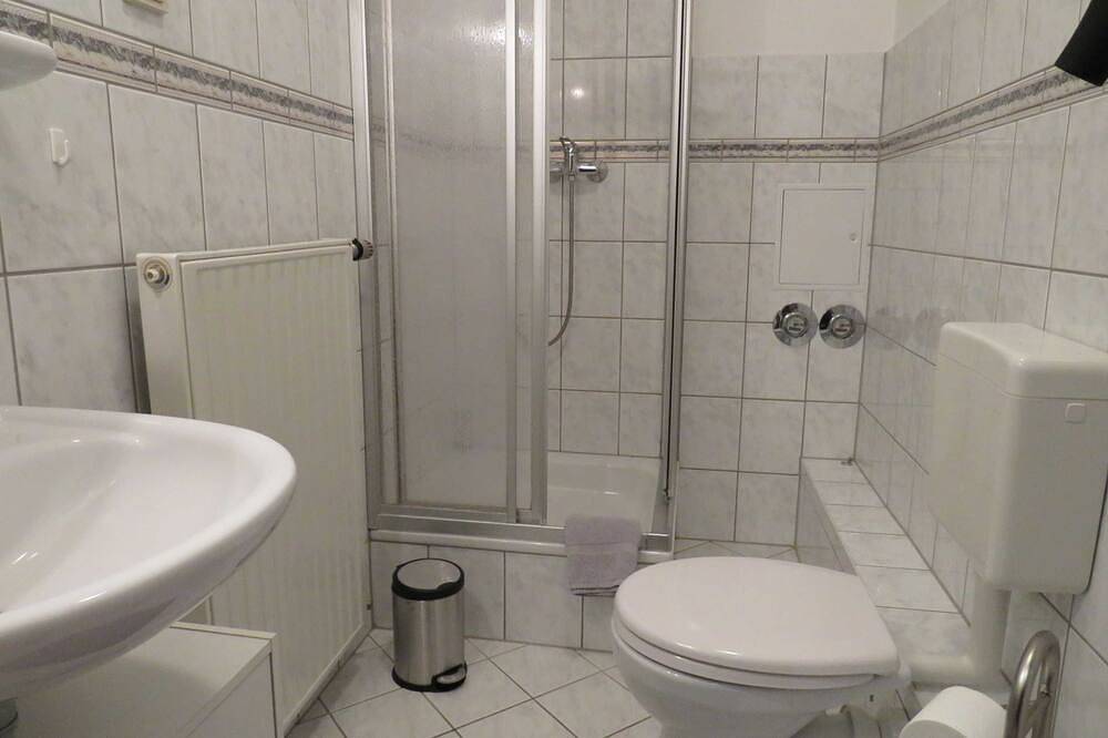 Entire apartment, Apartment am Klinikum 2 - Apartments am Klinikum in Dessau, Dessau-Wörlitz Gartenreich