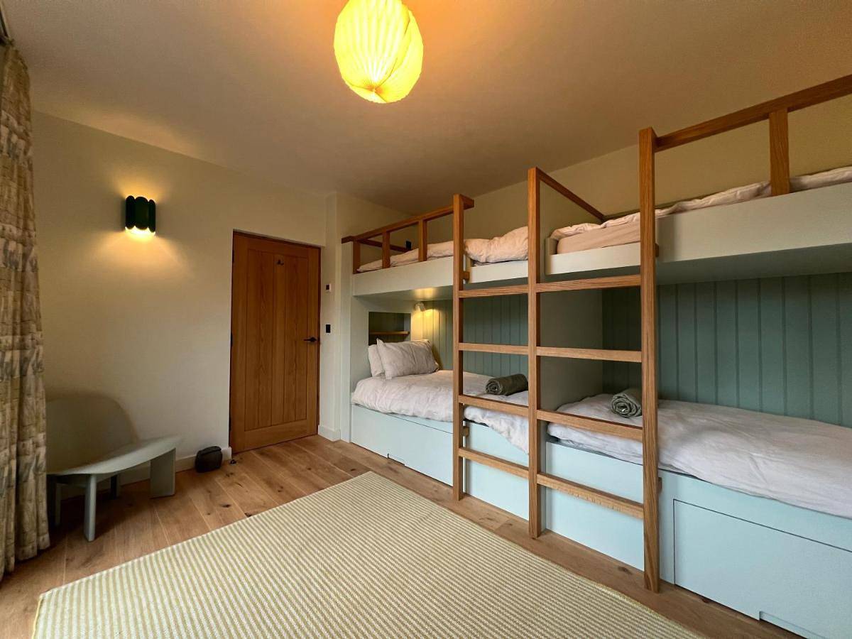 Entire apartment, Two-Bedroom House in East Portlemouth, South Devon