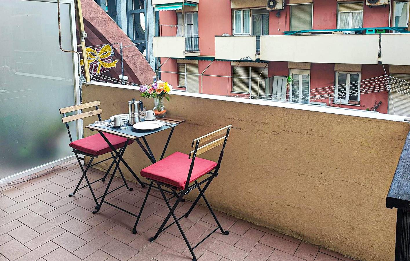Ganze Ferienwohnung, Gemütliches Apartment am Strand mit kostenlosem WiFi und Heizung in Recco, Riviera di Levante
