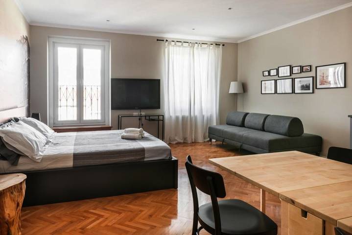 Maison d’hôte pour 3 personnes, avec Balcon ainsi que Terrasse et Vue à Trieste - 2