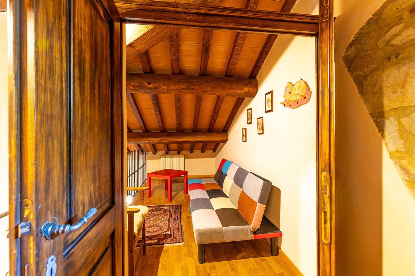 Agriturismo 'Borgo Dolci Colline Spa Granaio' con piscina in comune, terrazza privata e Wi-Fi in Castiglion Fiorentino, Provincia di Arezzo