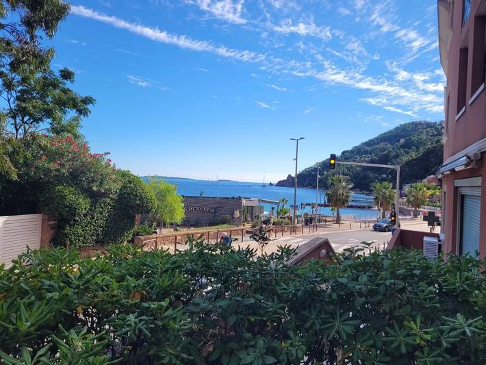 Ferienwohnung für 6 Personen, mit Kinderpool, mit Haustier in Théoule-sur-Mer