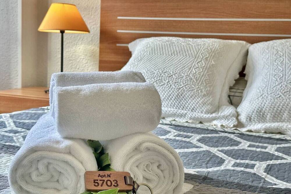 Entire apartment, Apartamento a pié de playa - Isla Playa 5703 in Isla, Arnuero