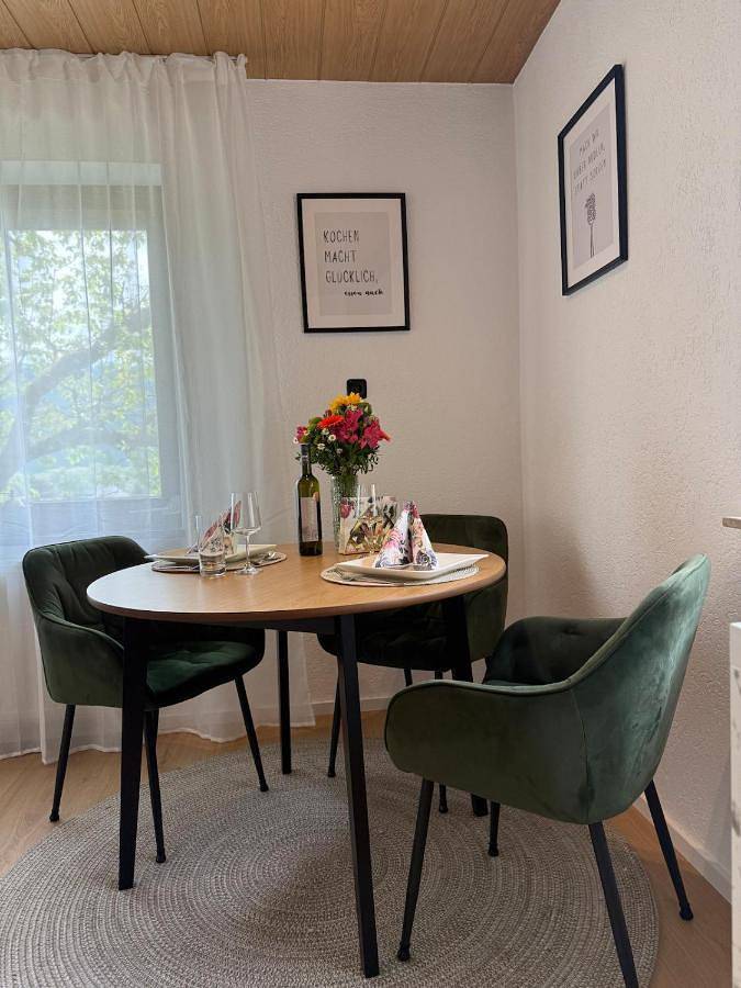 Ferienwohnung für 2 Personen, mit Ausblick und Terrasse - 1