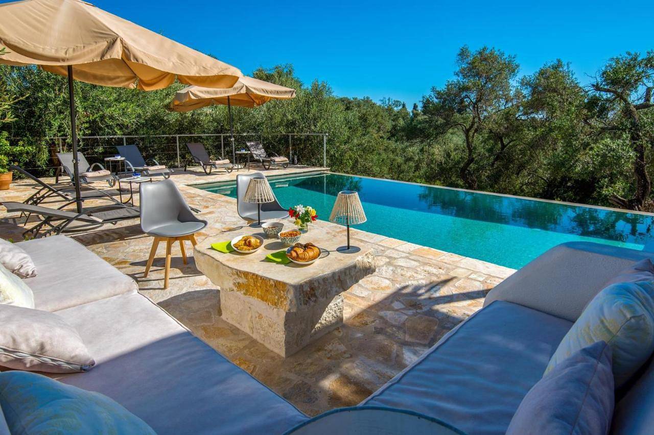 Three-Bedroom Villa in Γάιο, Παξούς