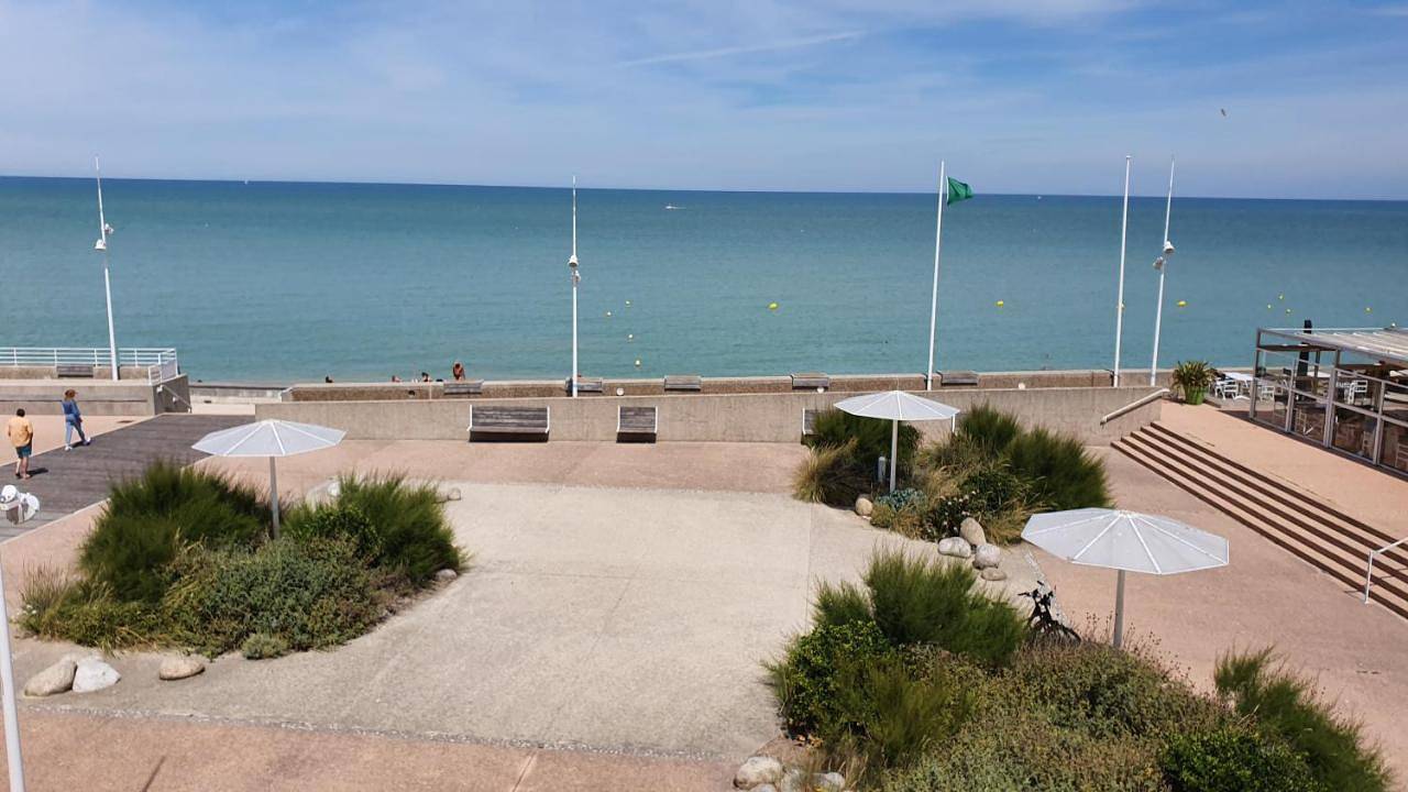Appartement entier, One-Bedroom Apartment in Saint-Valery-en-Caux, Région de Dieppe