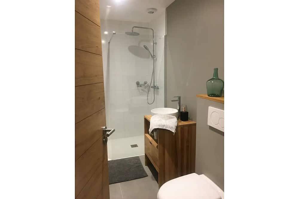 Appartement entier, Proche Annecy,appartement neuf et cosy avec jardin et terrasse in Quintal, Parc naturel régional du Massif des Bauges