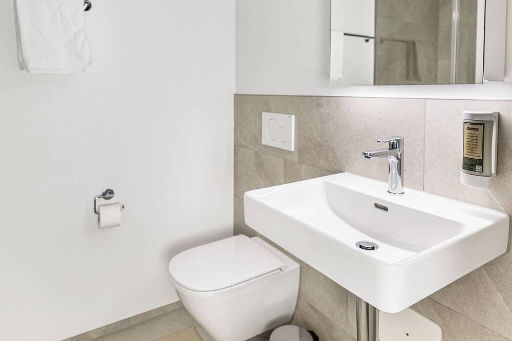 Appartamento intero, Just Sunny – 2.5-Room Apt near Messe & City Center in Basilea, Region Basel RDK