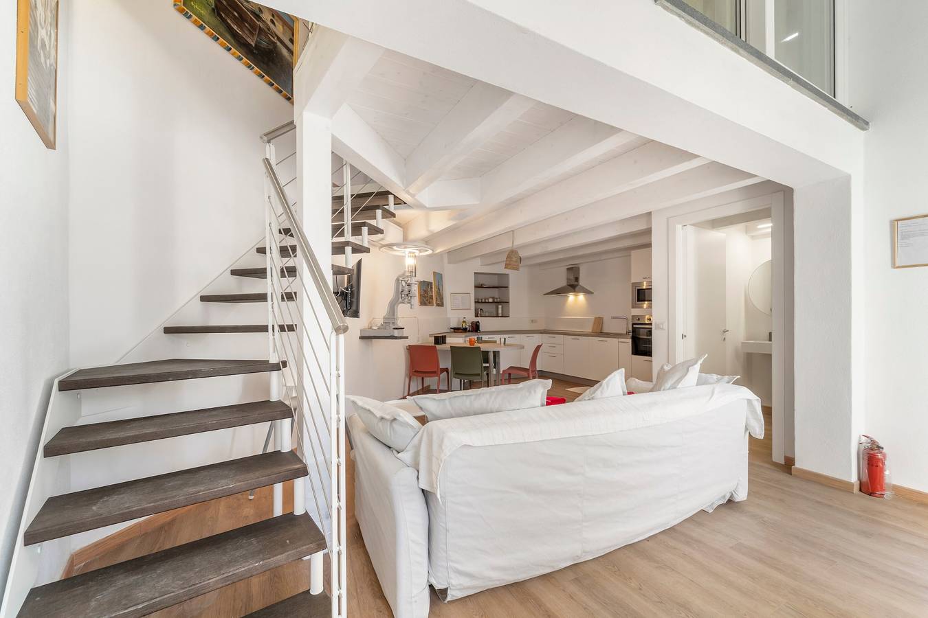 Appartement entier, Appartement 'Casa Di Gaia' avec terrasse privée, Wi-Fi et climatisation in Carloforte, Province de Carbonia-Iglesias