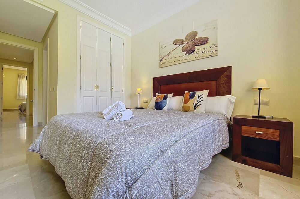 Entire apartment, Apartment with pool views, parking and Wi-Fi in Roda Golf, San Javier