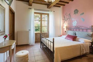 Agriturismo per 15 Persone in Valfabbrica, Perugia e dintorni, Foto 3