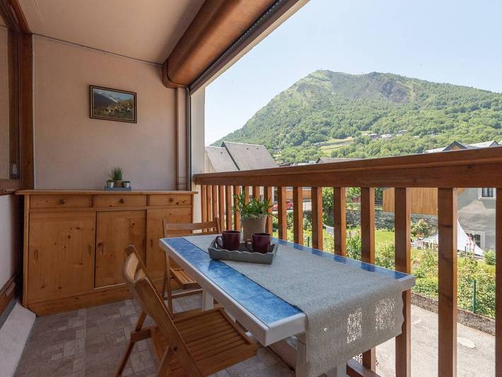 Ganze Wohnung, Apartment für 4 in Saint-Lary Village, nahe Geschäften und Seilbahn in Saint-Lary-Soulan, Nationalpark Pyrenäen