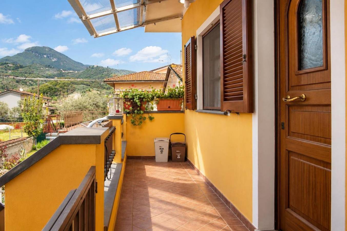Apartamento entero, Apartamento 'Three Tails House - Camaiore' con balcón, wifi y aire acondicionado in Camaiore, Costa de la Maremma