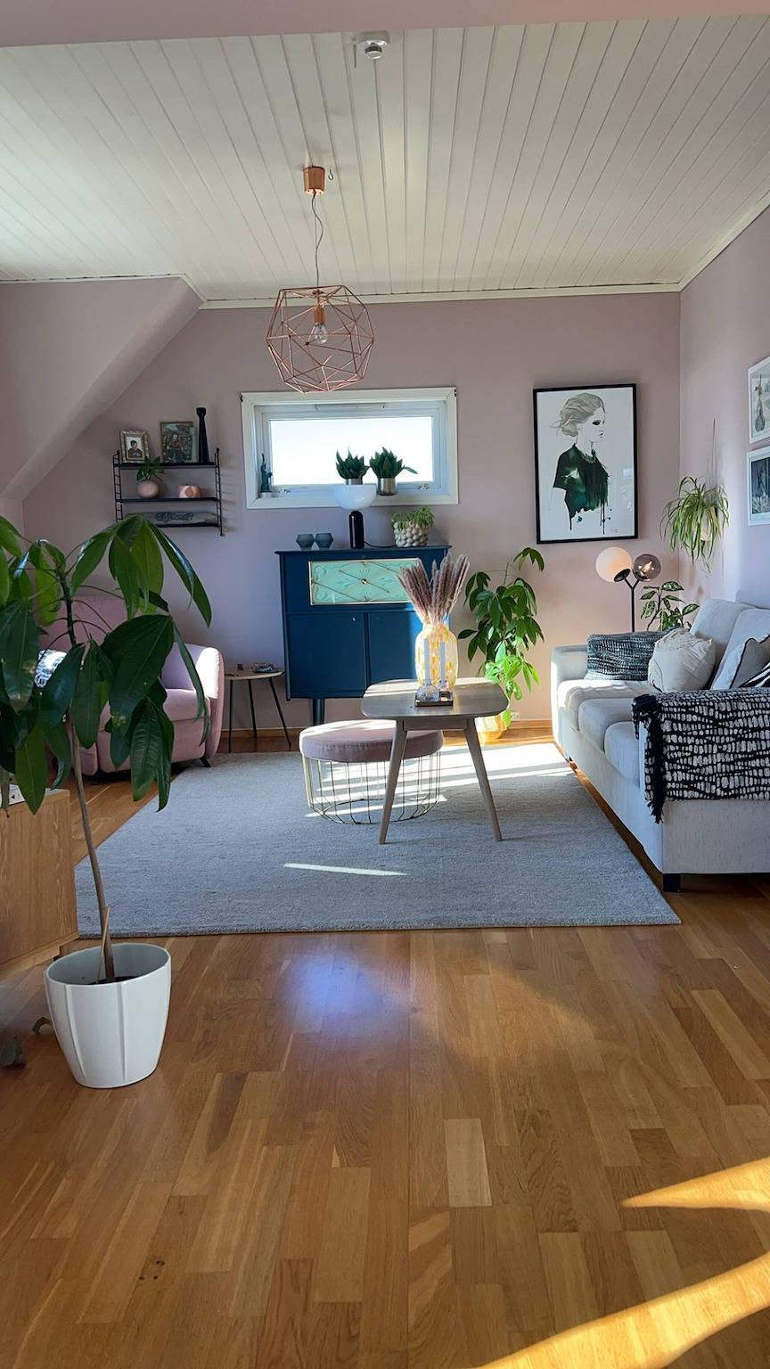 Ganze Wohnung, Apartment mit 2 Schlafzimmern und Dachboden in Ålesund