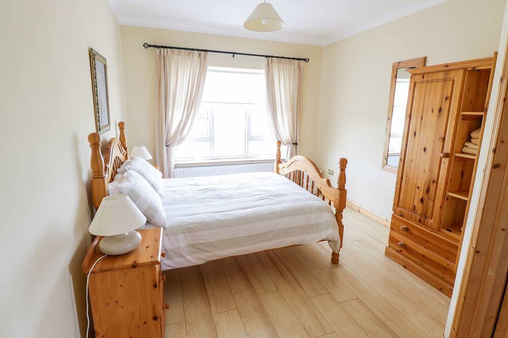 Shraigh Beach, family friendly in Belmullet, County Mayo in County Mayo