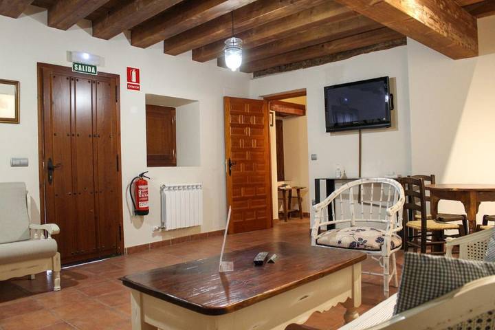 Casa de vacaciones para 16 personas, con vistas y balcón en Campo de Peñafiel - 2