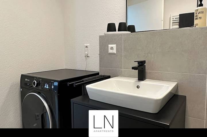 Ganze Wohnung, Neubau Apartment in zentraler Lage mit Garten in Biberach an der Riß, Landkreis Biberach