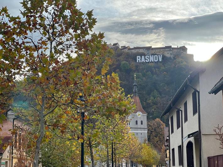 Gîte pour 2 personnes, avec jardin et vue dans Poiana Brasov - Brasov - 3