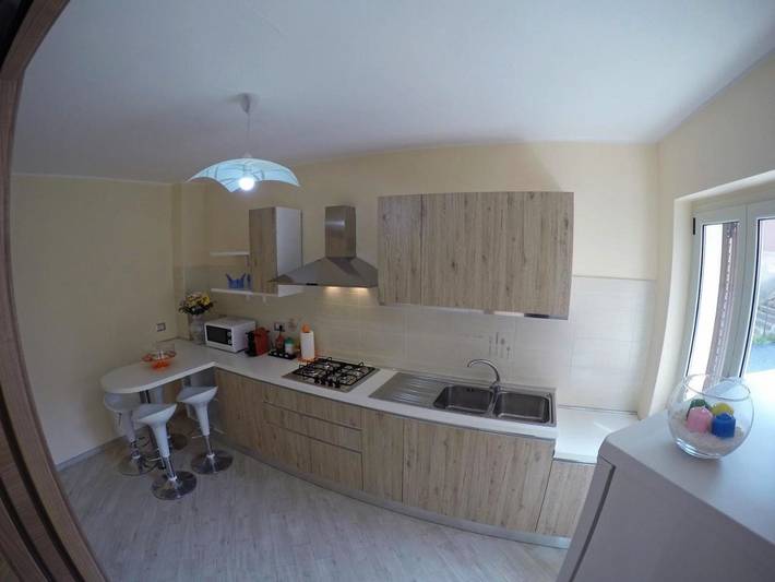 Location de vacances pour 4 personnes, avec terrasse, animaux acceptés à Scilla - 2