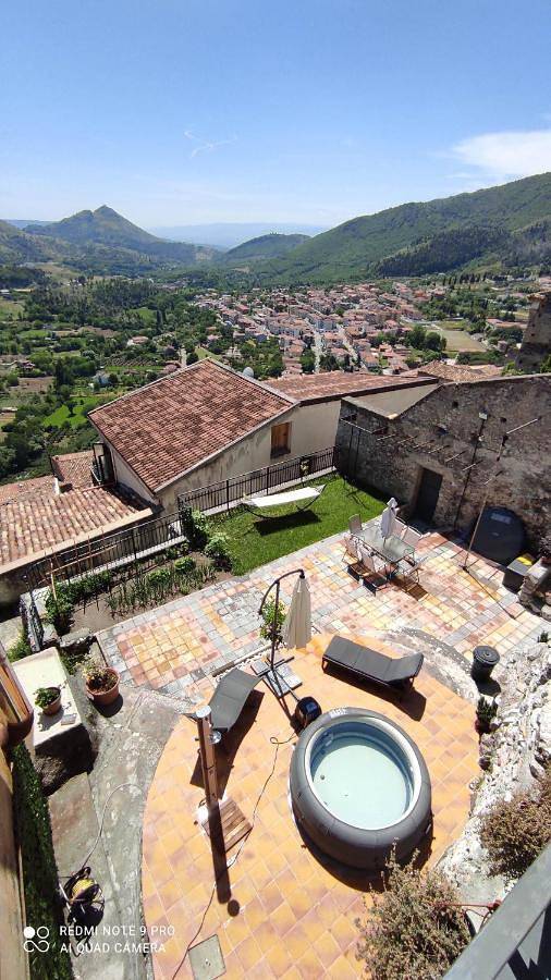 B&b per 2 persone, con Balcone e Terrazza nonché Idromassaggio e Giardino a Morano Calabro