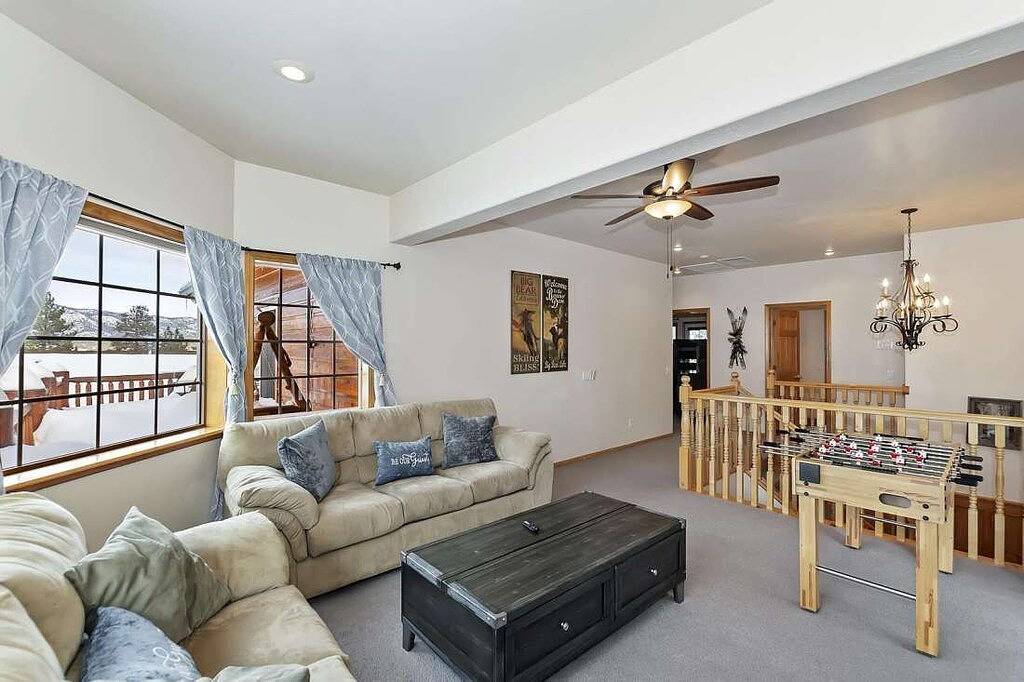 Vacation House for 9 Guests in Snow Summit, Big Bear Lake