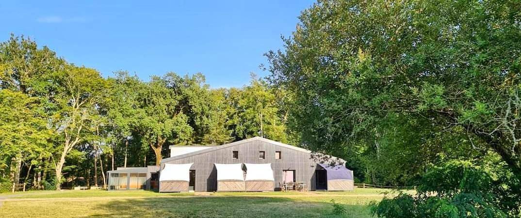 Gîte pour 6 personnes, avec sauna et piscine ainsi que jardin et vue, animaux acceptés à Notre-Dame-de-Sanilhac - 4