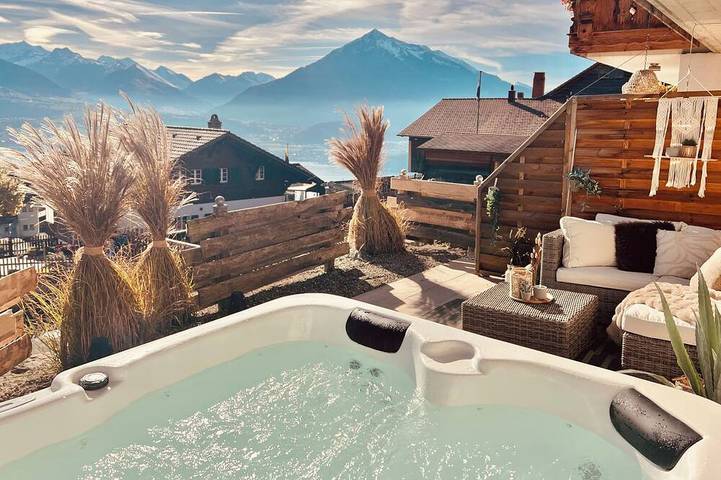 Ferienwohnung für 4 Personen, mit Terrasse und Garten sowie Whirlpool, mit Haustier am Thunersee