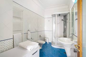 Bed And Breakfast for 4 Guests in San Michele (Salerno), Campania, Picture 4