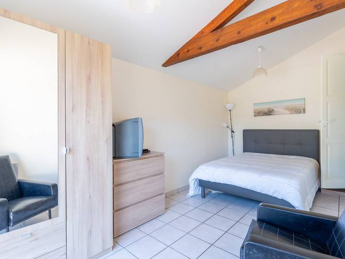 Casa con Jardín Cerrado y Cerca de la Playa para 8 Personas en Mimizan in Mimizan, Côte d’Argent