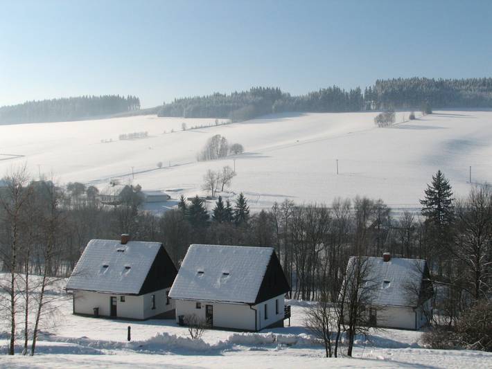 Ferienhaus für 8 Personen, mit Ausblick und Terrasse sowie Garten, mit Haustier
