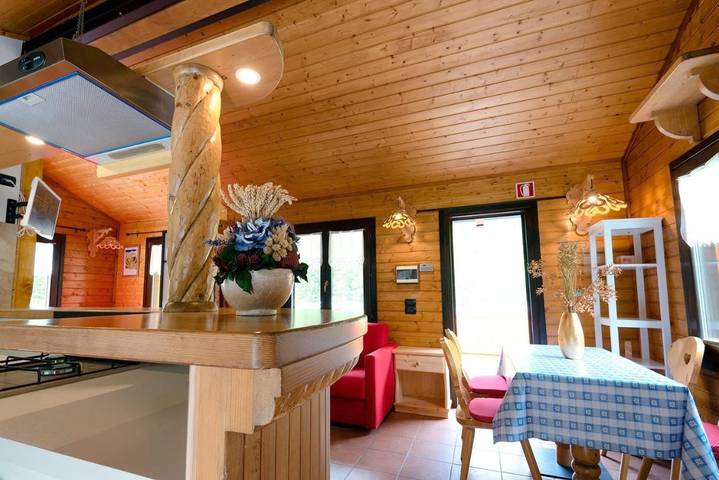 Club vacances pour 4 personnes, avec sauna ainsi que vue et jardin en Italie - 2