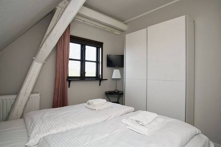 Appartement entier, Proche de la mer, emplacement calme, utilisation de la piscine et du sauna - Haus Büdnerstube FeWo 5 in Middelhagen, Mönchgut