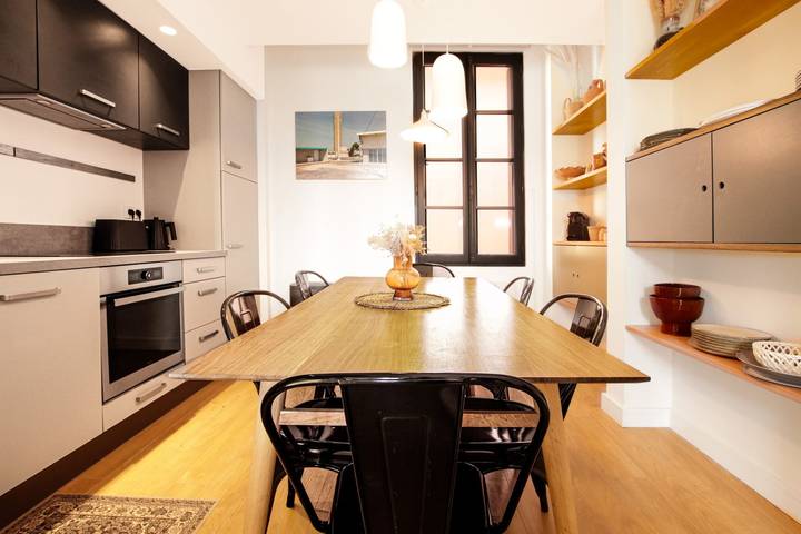 Appartement entier, Belle maison de ville au cœur de Biarritz in Biarritz, Région de Bayonne