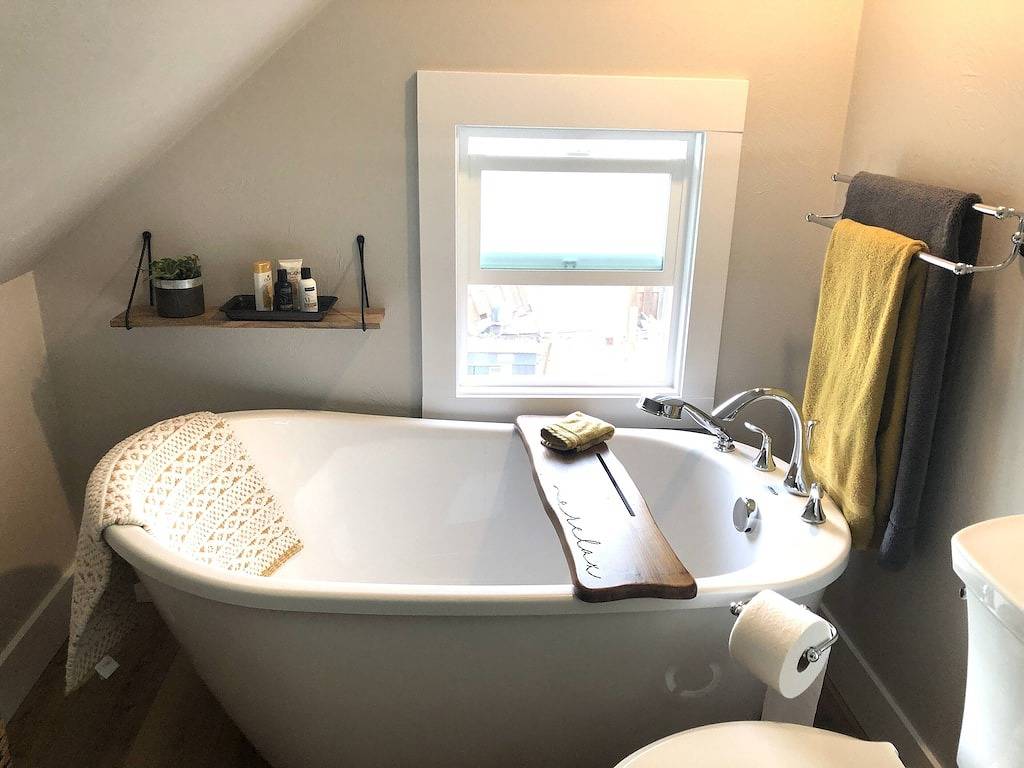 The White Picket Fence - Remodeled Craftsman, Downtown Riverfront Neighborhood in Missoula, Lolo Nationalwald