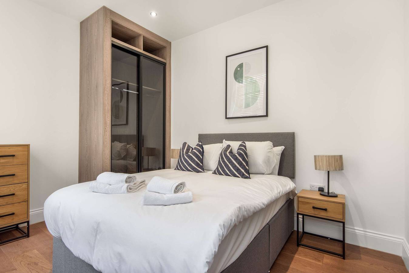 Entire apartment, Modern & Bright 1 Bed Flat in Central Sheffield in Sheffield, South Yorkshire