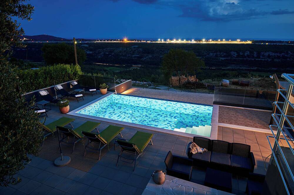 Appartamento vacanze a Canali a partire da 319€ a notte