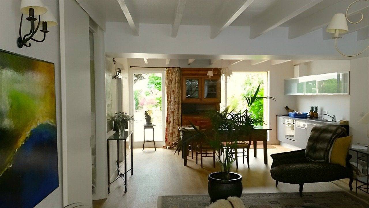 Chambre confortable à Surzur à 300m du centre ville in Surzur, Côte des Mégalithes