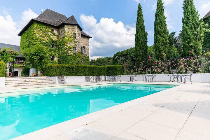 Hôtel pour 2 personnes, avec piscine - 1