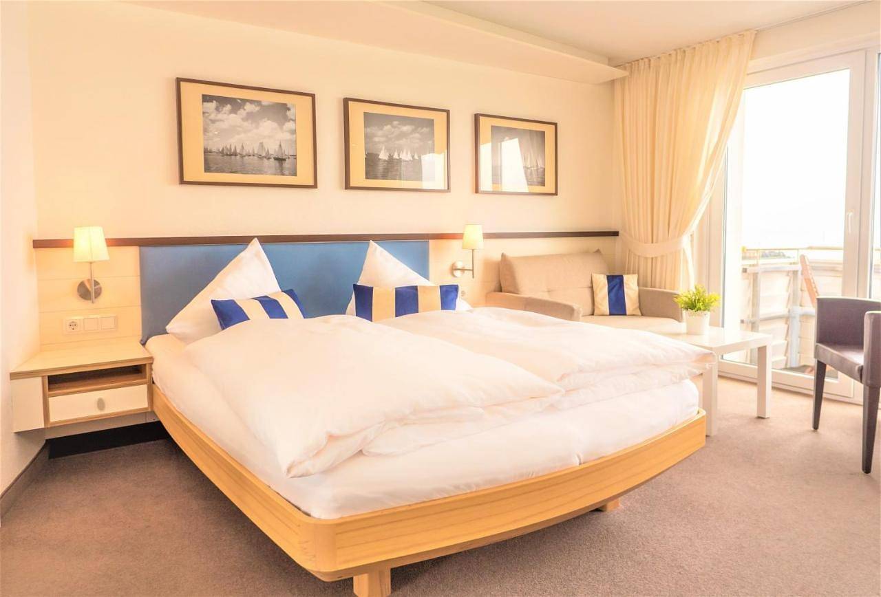 Apartment with Balcony and Sea View( 4 Adults) in Helgoland