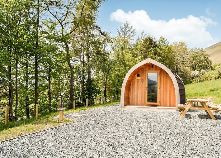 Glamping for 4 people in the Lake District