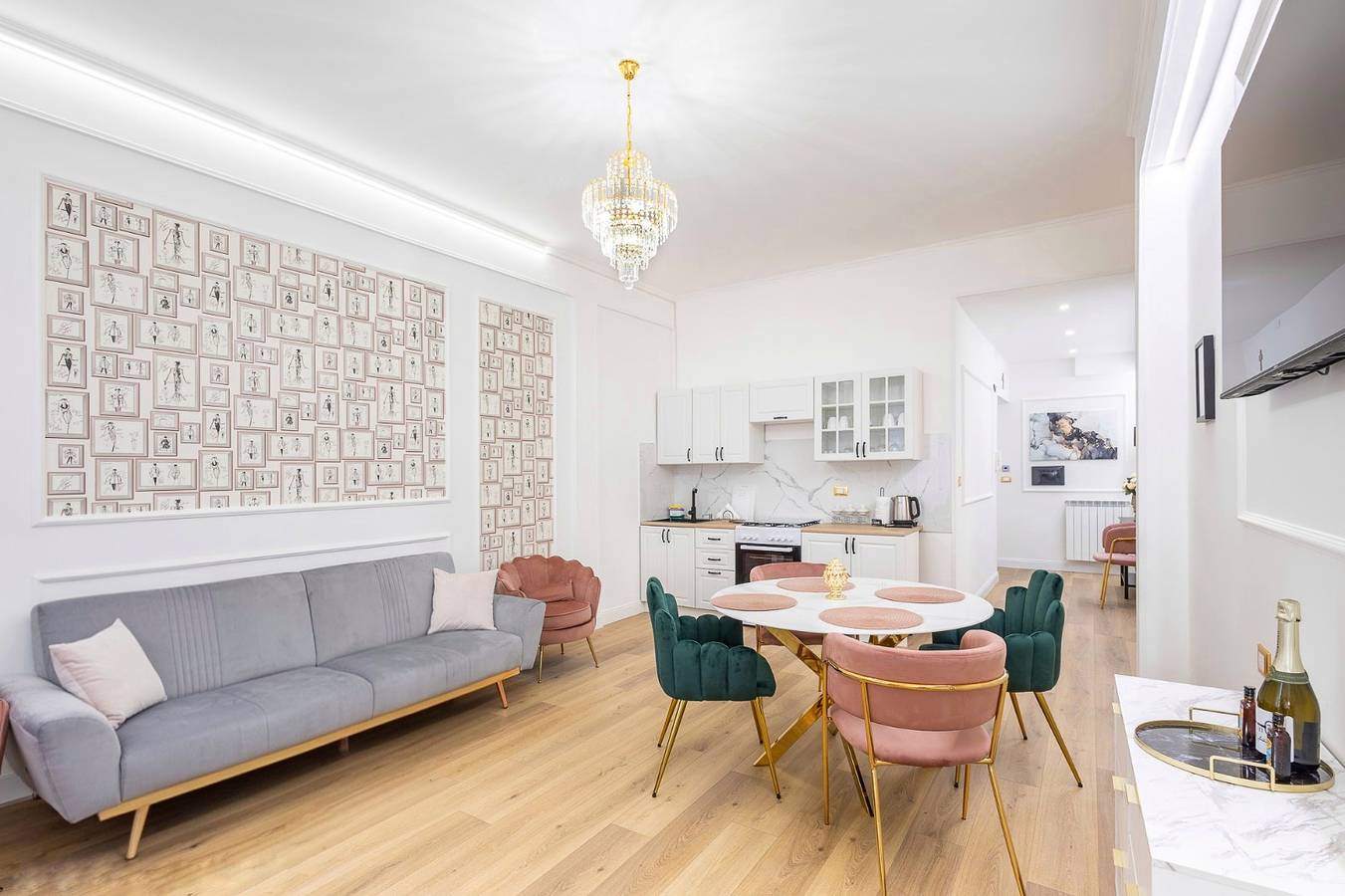 Ganze Wohnung, Zara Suite Apartment - by Be Your Home in Civitavecchia, Rom Provinz